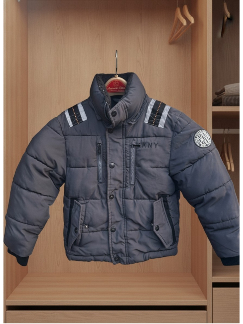 DKNY Boys Charcoal Grey Insulated Puffer Jacket Reflective Trim Size 5/6 Little